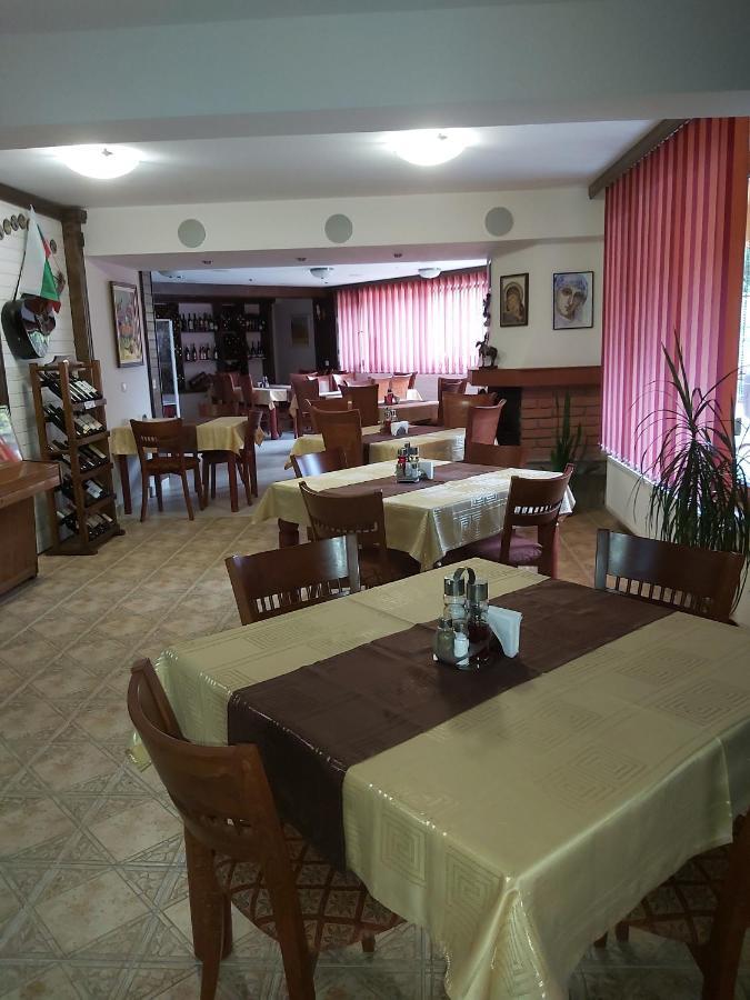 Galaxy Hotel Чифлик Екстер'єр фото